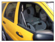 使用仿真人頭測量噪音