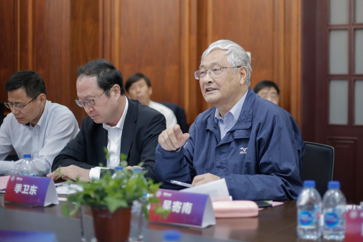 吳寄南教授點評