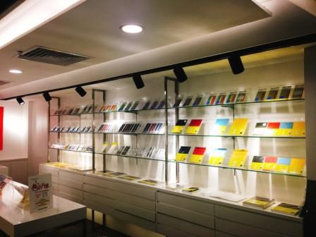 STáLOGY?體驗館店內陳列